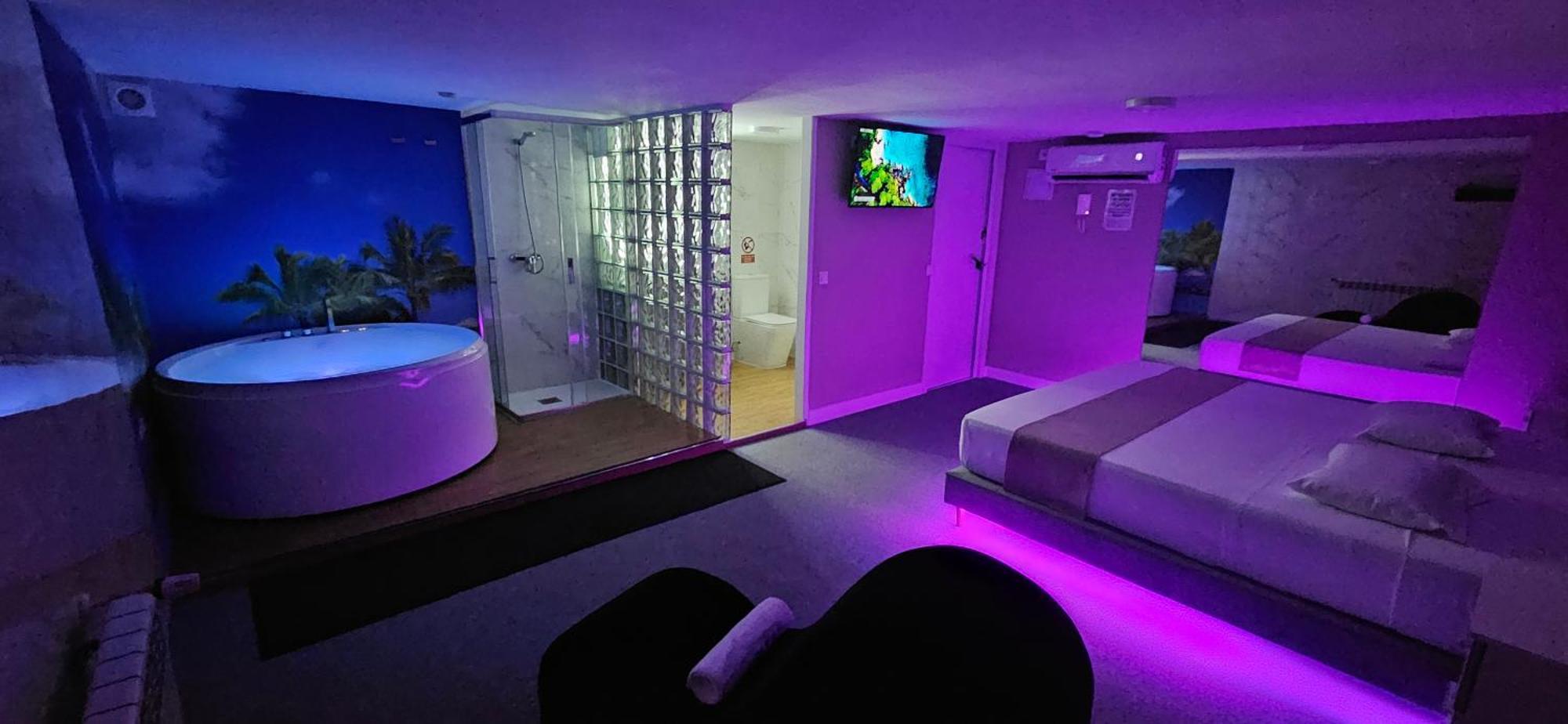 Rooms Luxury Madrid Exterior photo